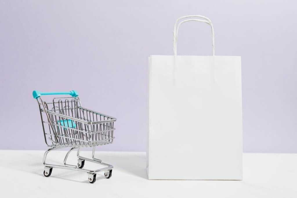 Retail arbitrage is a great flexible and profitable job stay-at-home moms can do. Retail arbitrage is one of many great, flexible, and profitable side hustles for stay at home moms